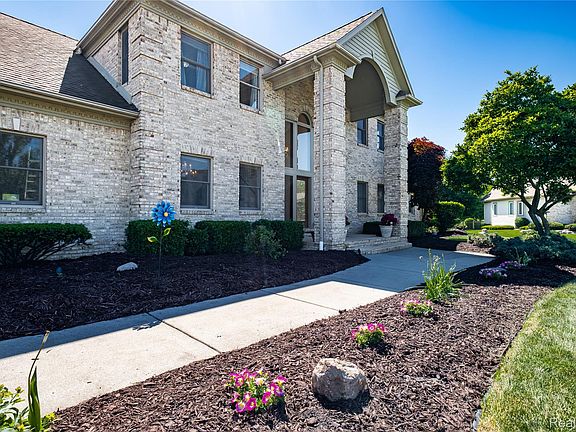 2nd image of 5098 Harvest Ln