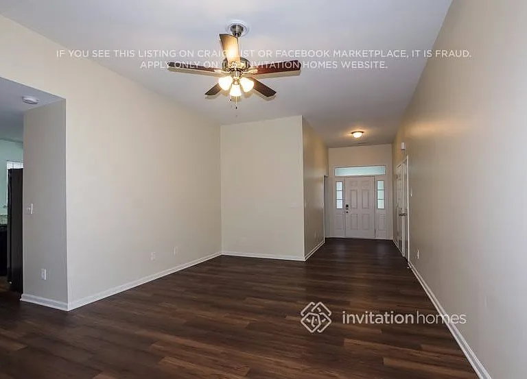 8612 Warwick Crest Ln — Photo 2