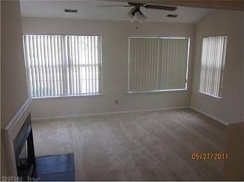 5th image of 5208 Thatcher Way