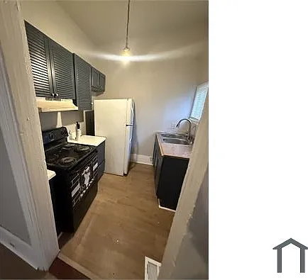 1044 Sparks St SW — Photo 16