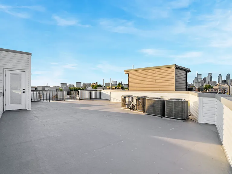 1621 Point Breeze Ave #4 — Photo 36