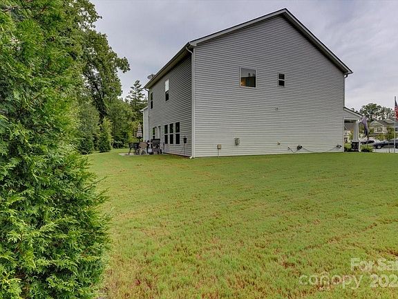 3rd image of 4608 Christina Ct