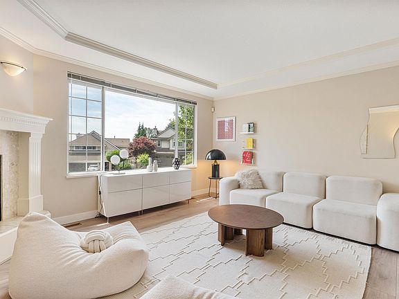 3rd image of 1495 Lansdowne Dr #140