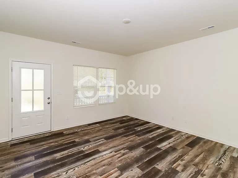 117 Teak Dr — Photo 7