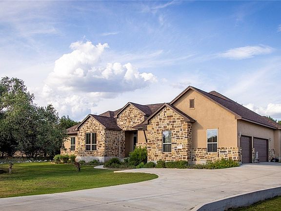 4th image of 2523 Black Bear Dr