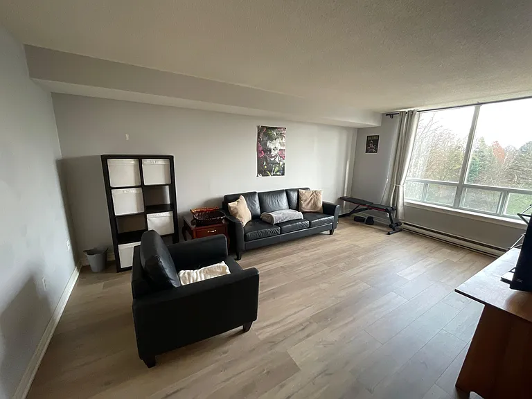 1510 Richmond St #410 — Photo 4