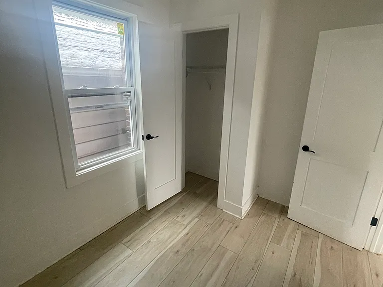2385 Washington St #4 — Photo 17