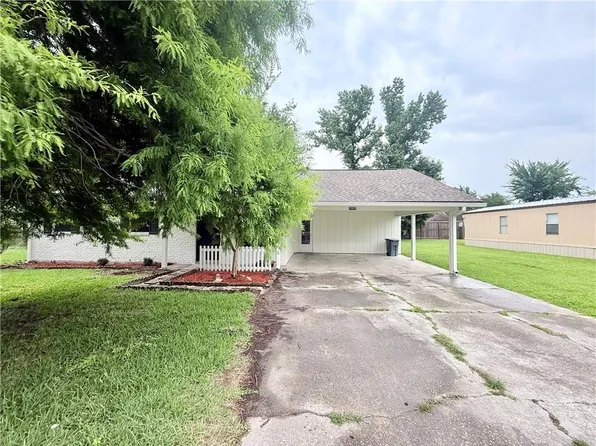 13416 Bayou Oak St, Gonzales, LA 70737
