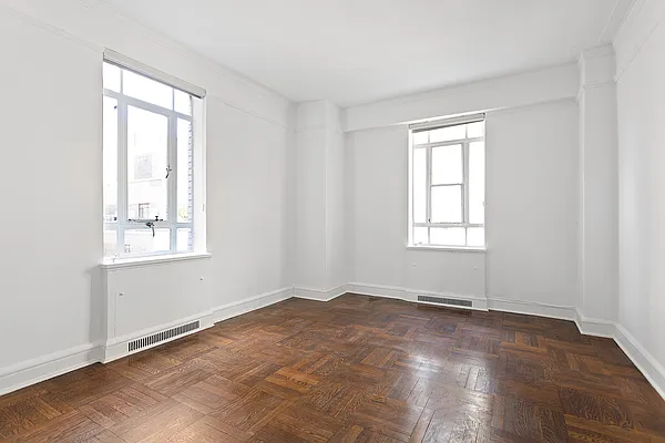 Sold by Corcoran | media 6