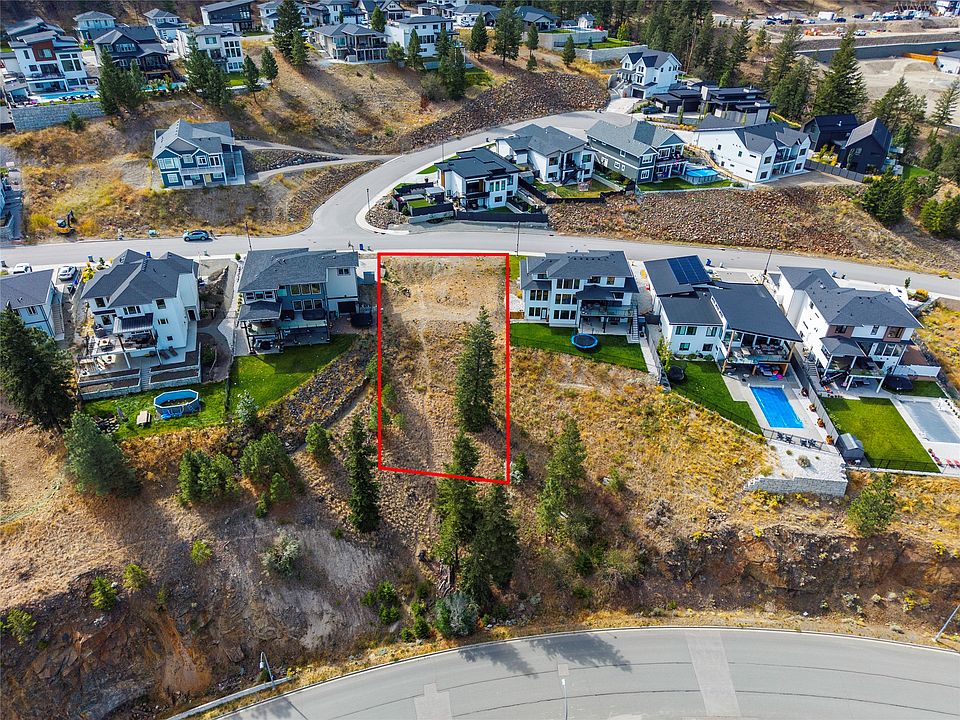 1st image of 1668 Balsam Pl