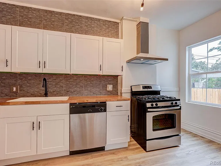 1036 W 9th Ave — Photo 15