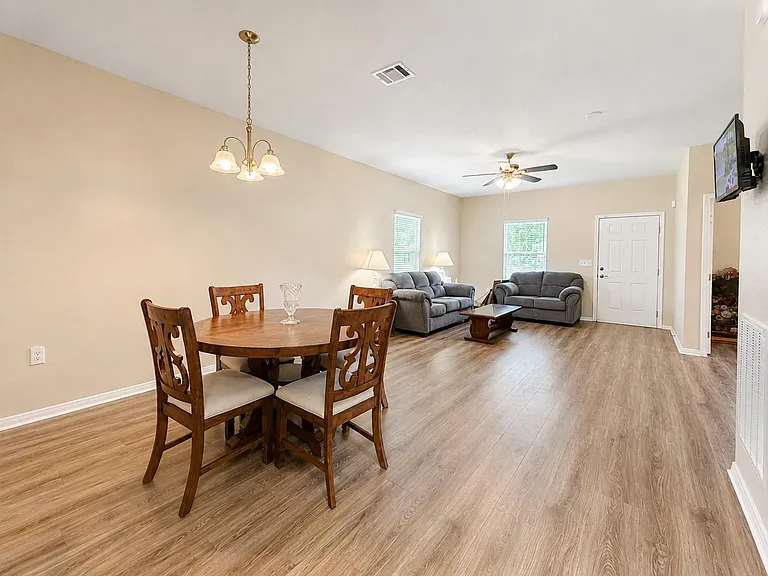 6606 E Crosstimbers St — Photo 5