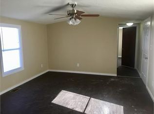 200 Enoch Rd, Benson, NC 27504