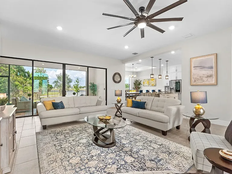 7876 Roma Dune Dr — Photo 22