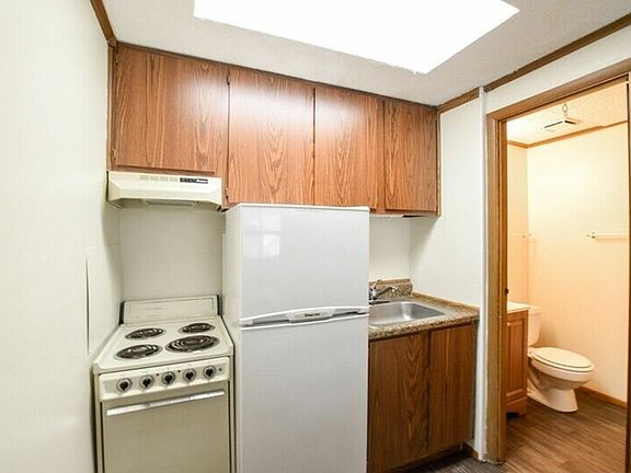 2nd image of 4717 Walden Cir #706