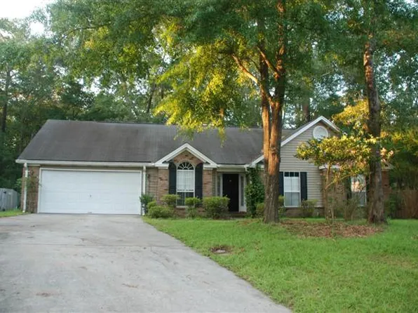 112 Oak Pointe Trl, Savannah, GA 31419