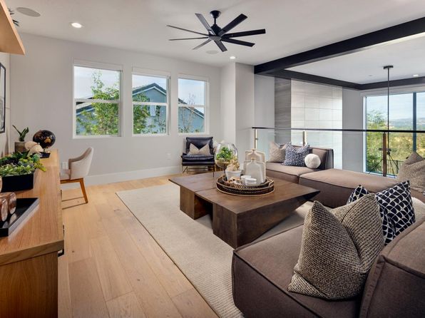 1145 Hillside Ct, Lincoln, CA 95648