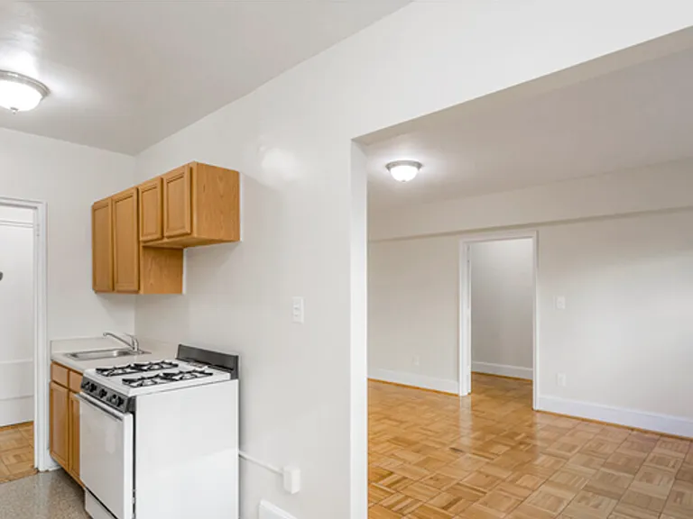 The Chancery Apartments — Photo 6