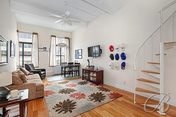 Sold by Bellmarc Realty | media 1
