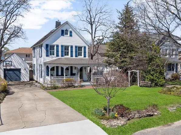 1105 Cornwell Avenue, Baldwin, NY 11510