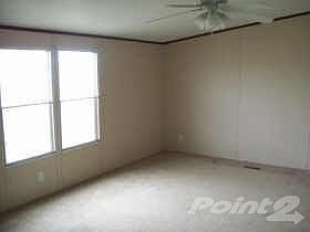 5th image of 9209 Montana St