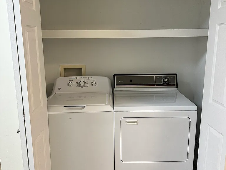 127 Mill St — Photo 5