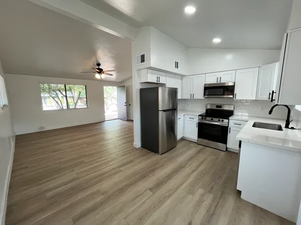 2555 E Water St #2579, Tucson, AZ 85716