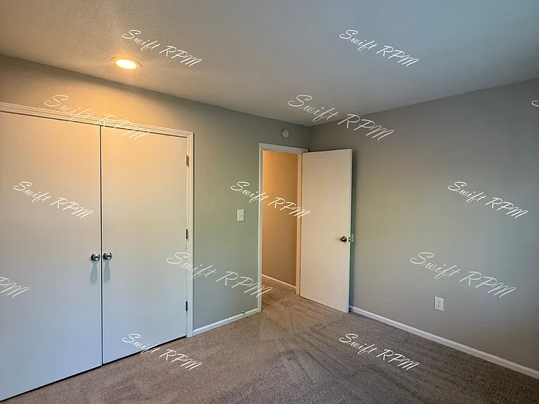 819 E Sheridan St #1 — Photo 9