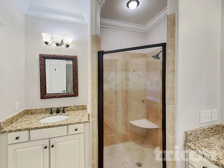 1005 Stuarts Landing Dr — Photo 7