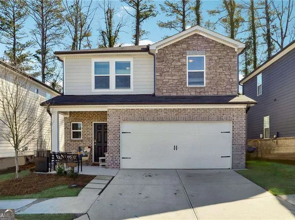 1405 Lyon Way Dr, Lawrenceville, GA 30044