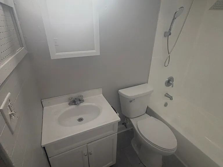 2571 E Melbrook Dr — Photo 11
