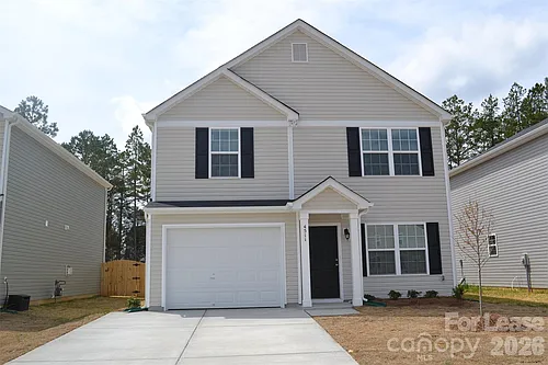 4511 Trunk Bay Dr Photo 1