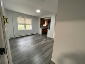 473 Macarthur Ave, Garfield, NJ