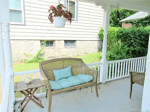 21 Berkeley Ave — Photo 7