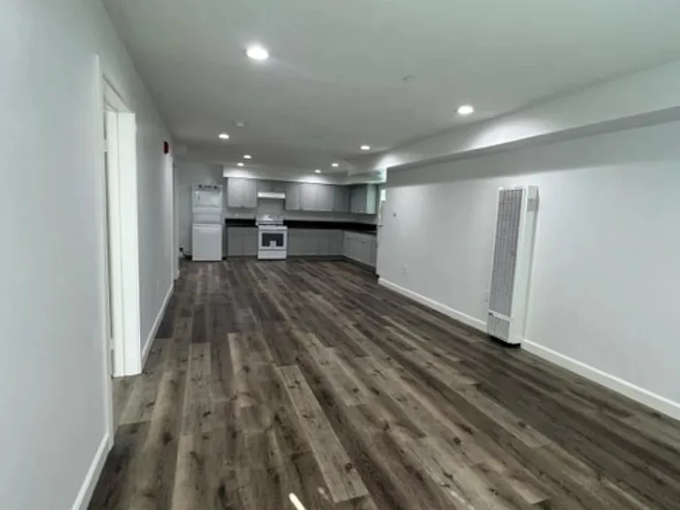 8730-8744 S Figueroa St #8734-01 — Photo 15