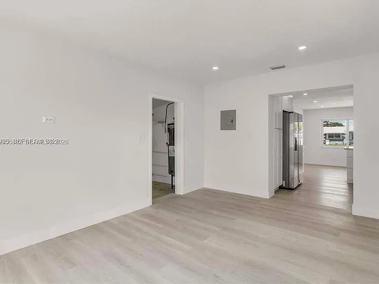 1380 SW 8th St #0 — Photo 10