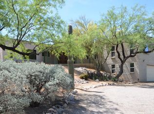 745 W Bangalor Dr, Oro Valley, AZ 85737