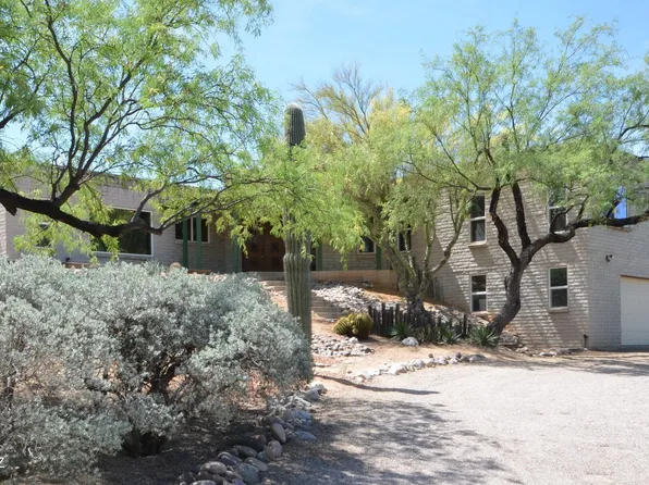 745 W Bangalor Dr, Oro Valley, AZ 85737