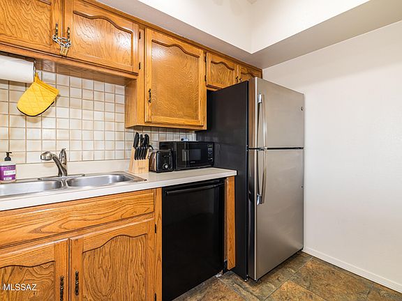 5th image of 1200 E River Rd APT G-88