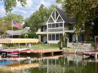 32 Dockside Dr, Lake Tapawingo, MO 64015
