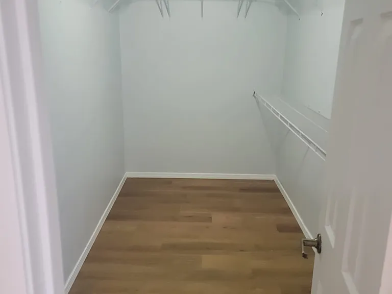 1418 Laguna Ct NE — Photo 21