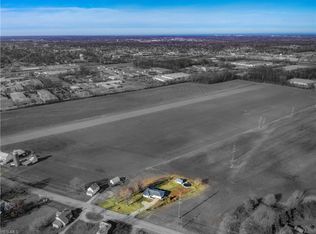 39060 Sugar Ridge Rd, North Ridgeville, OH 44039