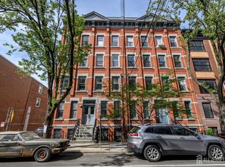 228 1st St APT 3B, Jersey City, NJ 07302