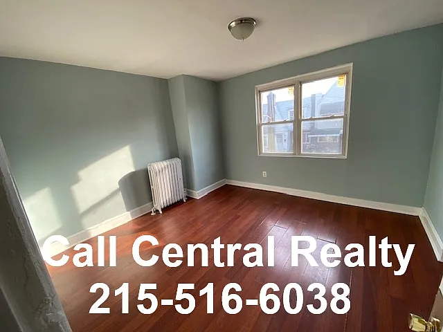 4772 Vista St — Photo 13