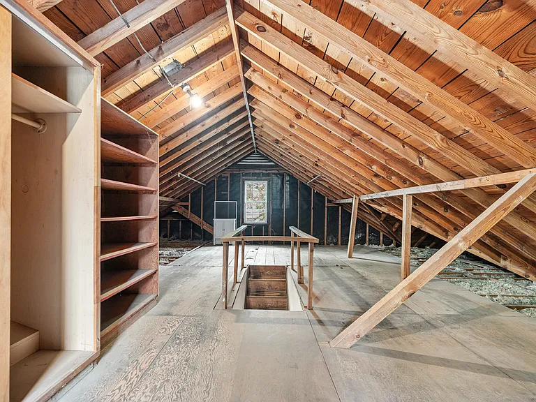 2867 Lookout Pl NE — Photo 29