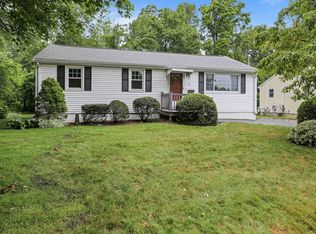 47 Hapgood Rd, Worcester, MA 01605