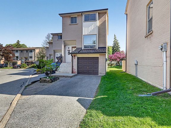2nd image of 41 Collinsgrove Rd #190