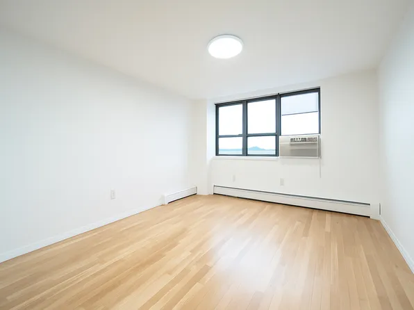 301 West 110th Street image 5 of 9