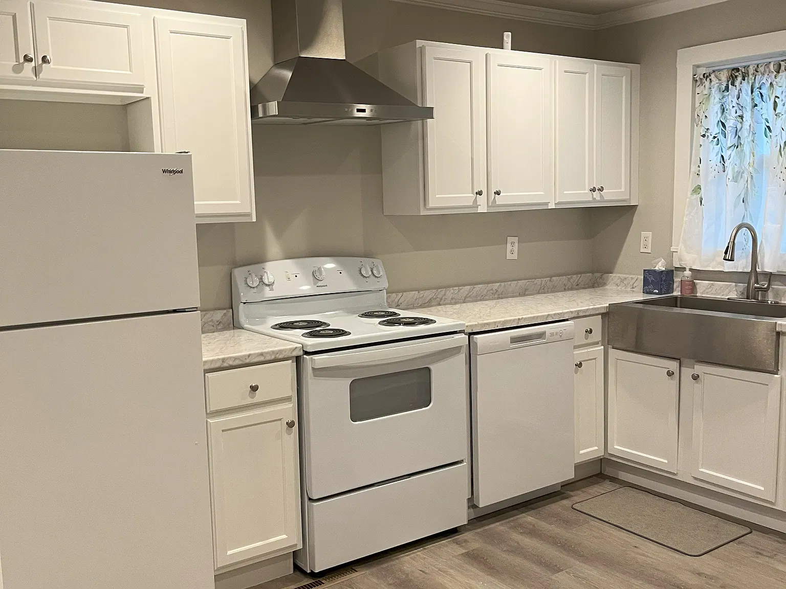 2 bed, 1.5 bath, 800 sqft, $1,850 — Photo 4