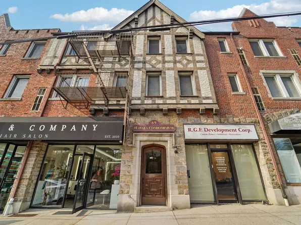 69 Harney Rd APT 4B, Scarsdale, NY 10583